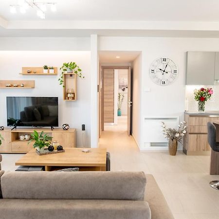 Lilium Apartment Cos Exterior foto